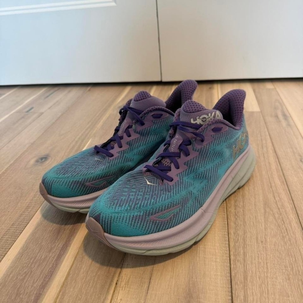 Hoka Clifton 9 Women's Running Shoes Sz 10.5